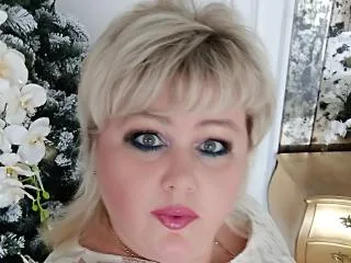XBigBoobs camgirl live amateur webcam