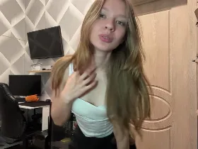 ColeneBeauharnois camgirl live amateur webcam
