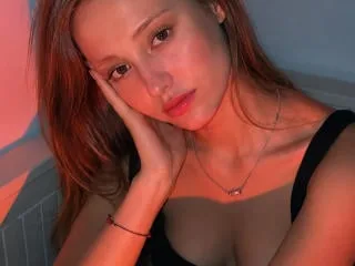MinhMajic camgirl live amateur webcam