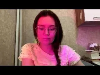 TishMalawy camgirl live amateur webcam