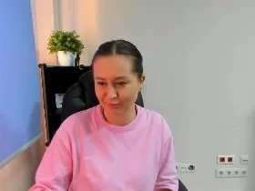 Svitti camgirl live amateur webcam