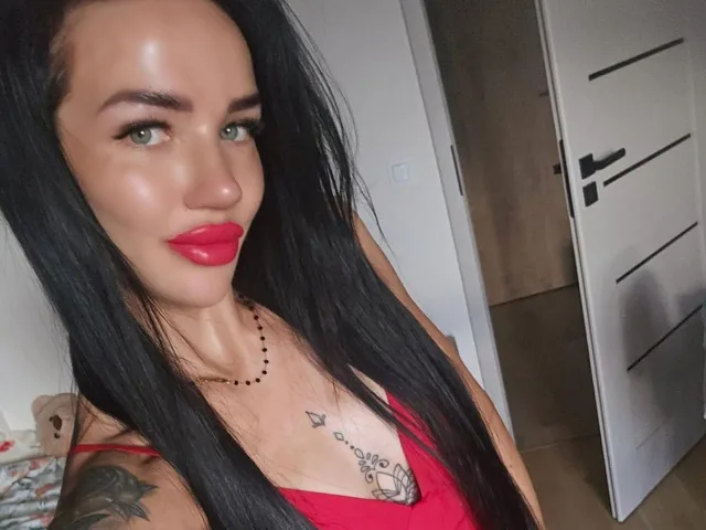 DeborahBody camgirl live amateur webcam