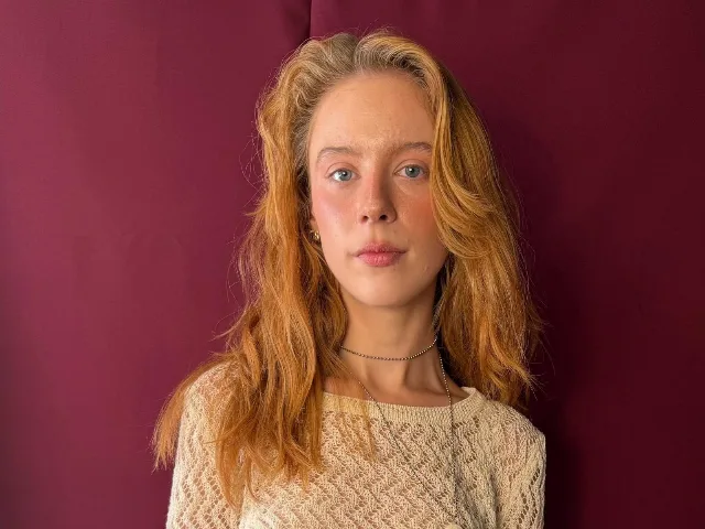 KerriBozard camgirl live amateur webcam