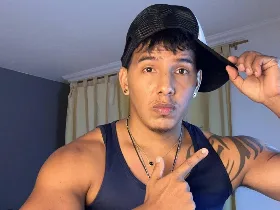 YaoiBoy camgirl live amateur webcam