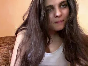JinnyKretschman camgirl live amateur webcam