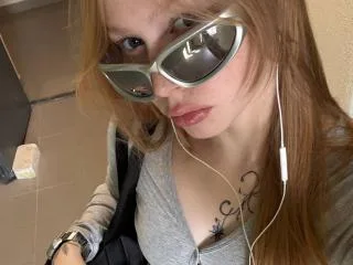 CorlissCrunkleton camgirl live amateur webcam