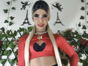 KristalQueeny camgirl live amateur webcam