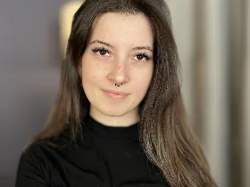 Camgirl JohnnaChelf online - live webcam chat