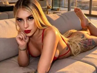ValeryLuxe camgirl live amateur webcam