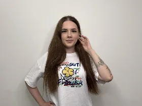 Camgirl ValKastor online - live webcam chat