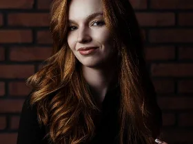 EllenaRacette camgirl live amateur webcam