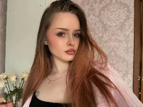 Camgirl JungSantago online - live webcam chat