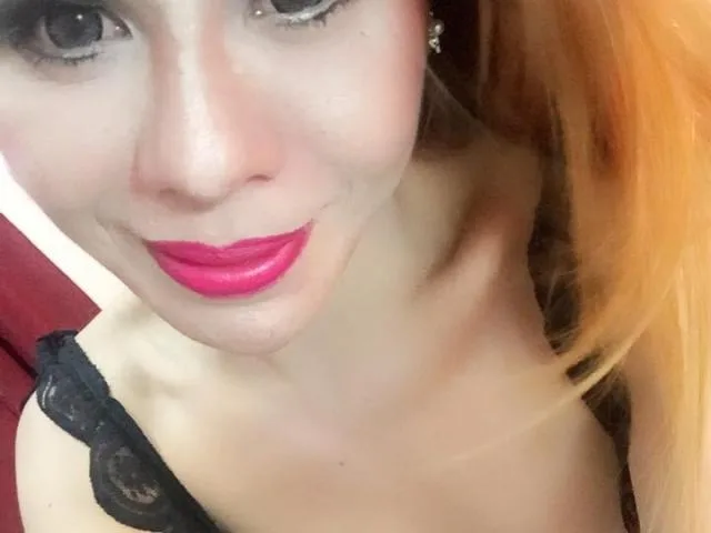 HugeMuscleCock camgirl live amateur webcam