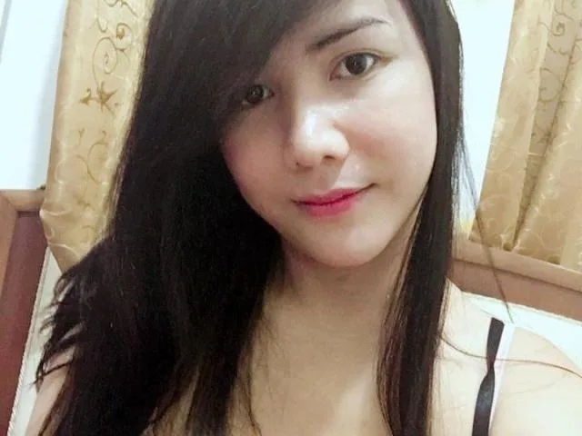 YourMistressAngela camgirl live amateur webcam