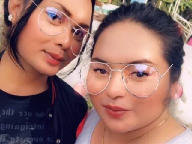 TwoAmazingGodess camgirl live amateur webcam