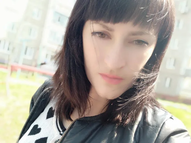 AlexaRosebud camgirl live amateur webcam