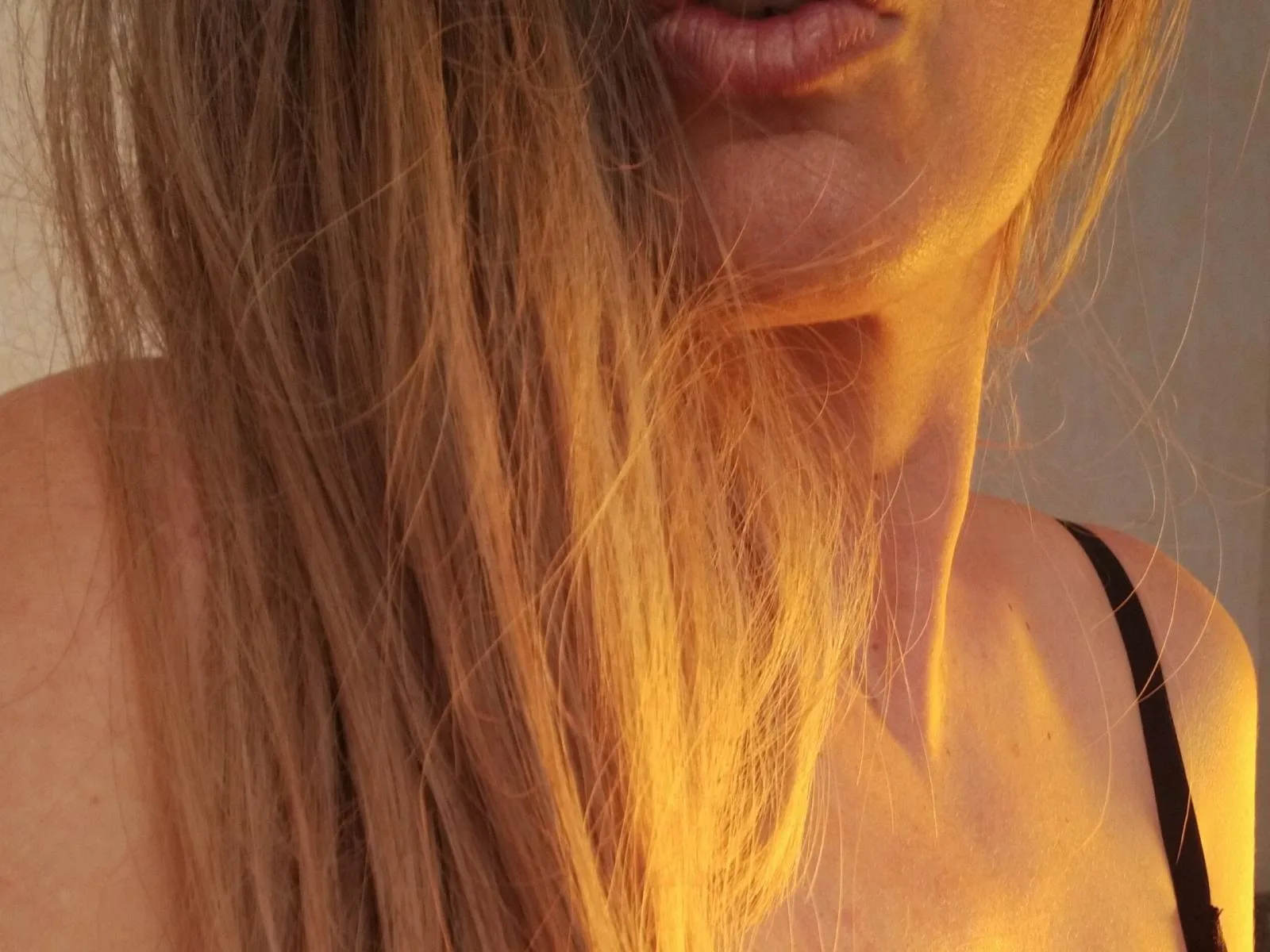 mayacorse camgirl live amateur webcam