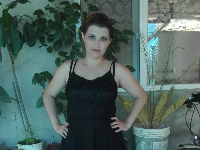 KissMyassXXL camgirl live amateur webcam