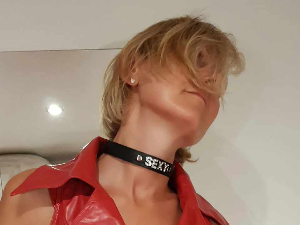 EroticaXEva camgirl live amateur webcam